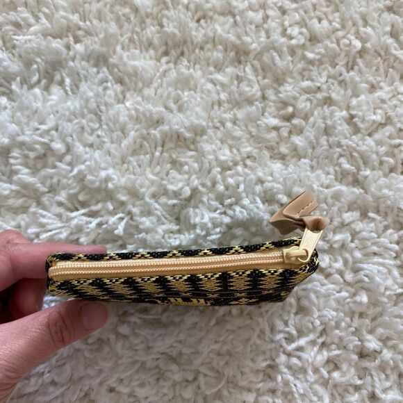 Women's Black/Gold Zipper Card Holder/Coin Purse. Card Holder. O/S. Animal Print - Picture 2 of 6